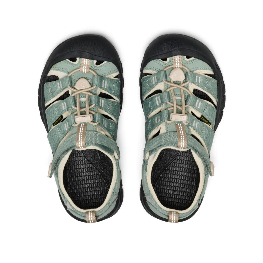 Big Kids' Newport H2 | Lily Pad/Black - Image 4