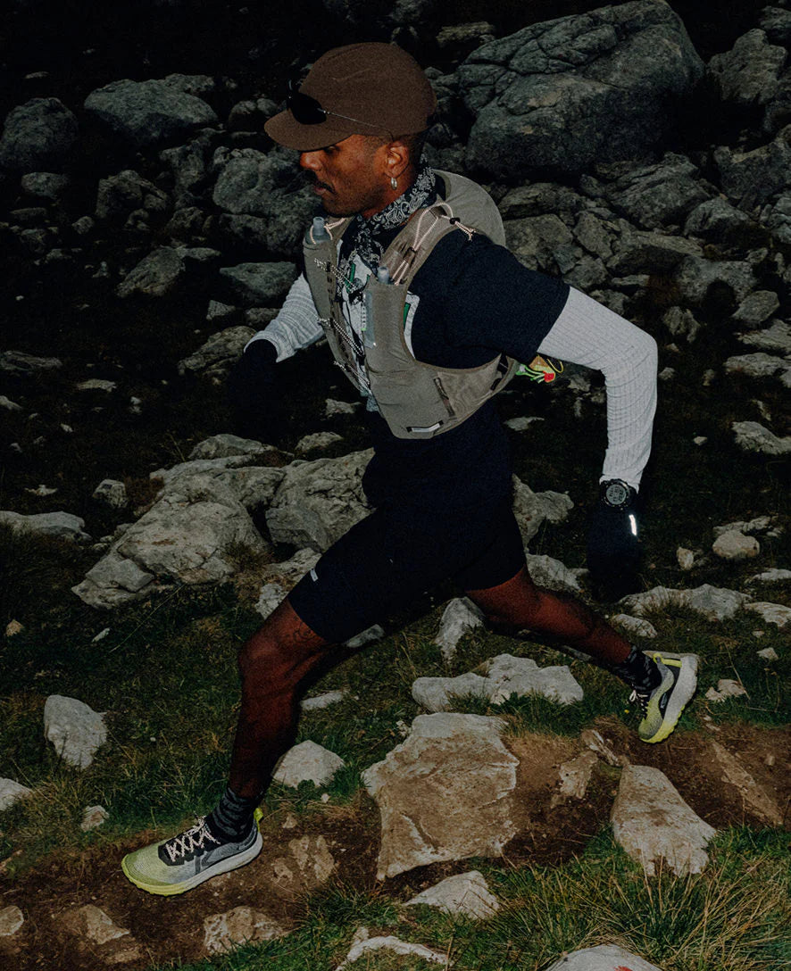 Men's Seek Trail Running Shoe | Grenadine/Ocean Depths - Image 9