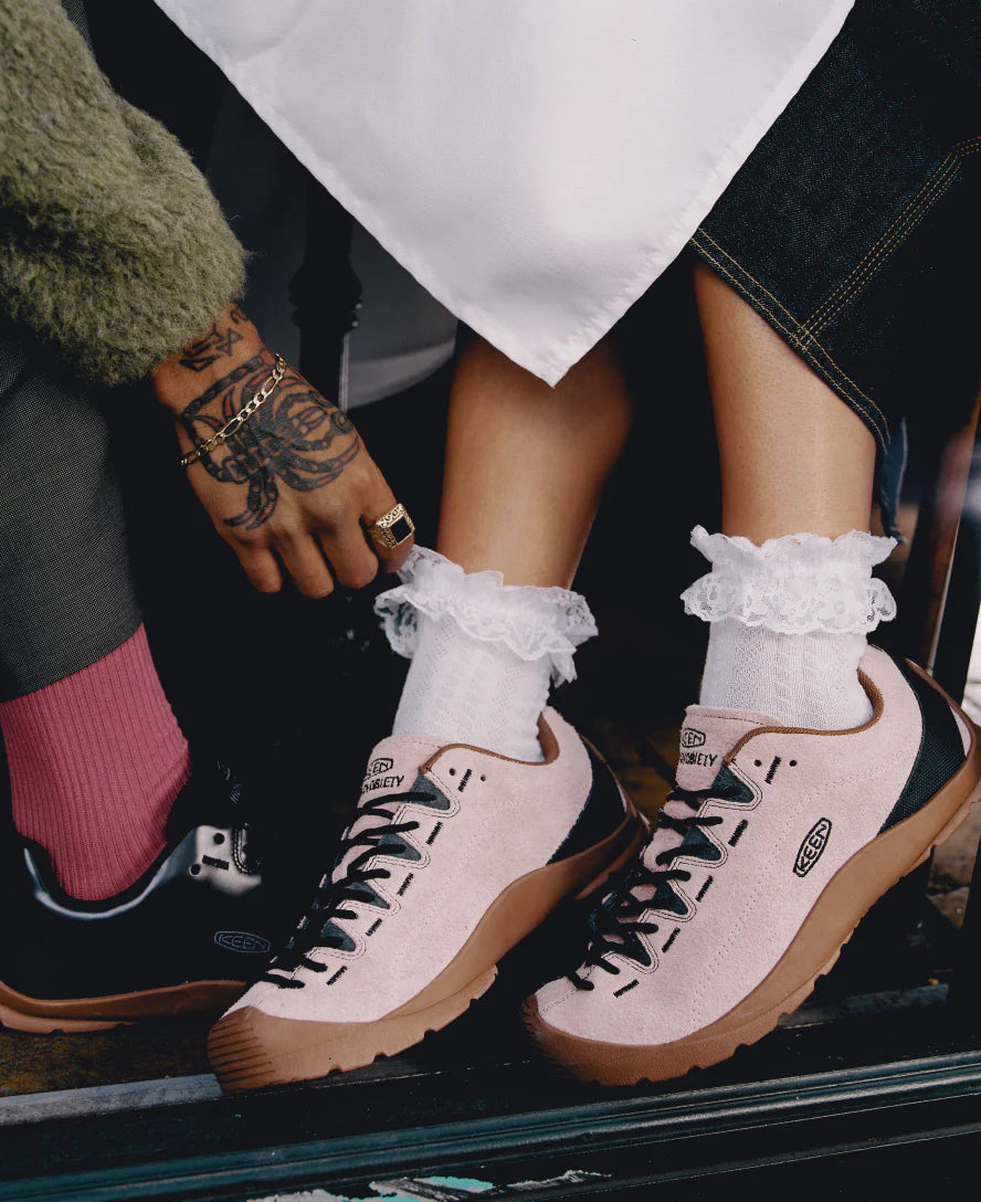 Women's Jasper Sneaker x Highsnobiety | Black/Gum - Image 2