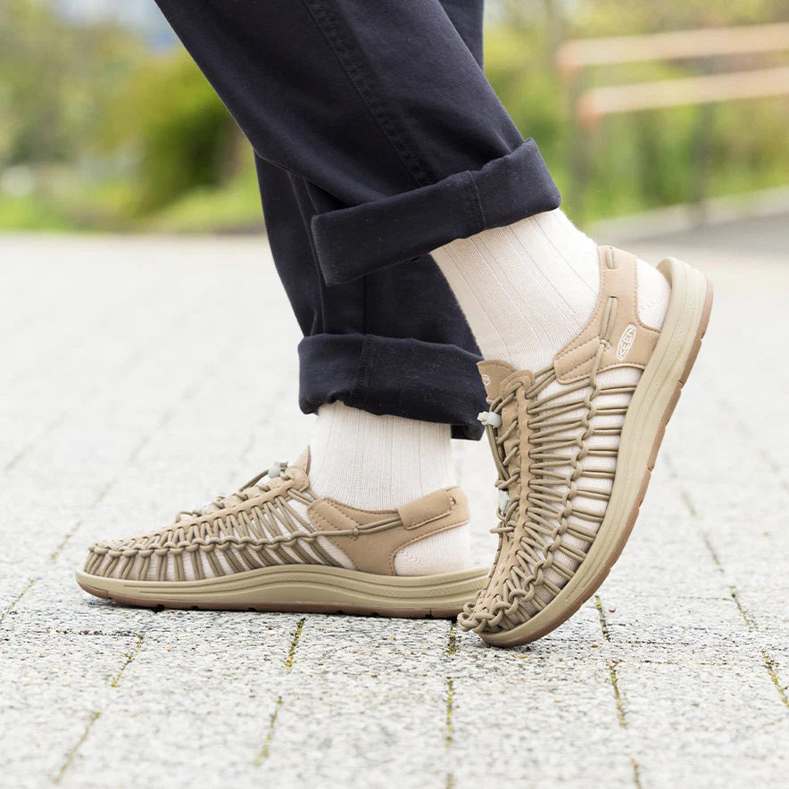 Men's UNEEK Sneaker | Timberwolf/Plaza Taupe - Image 7