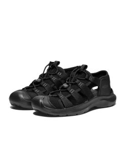 Alternative view of Women's Seanik H2 Sandal  |  Black/Magnet