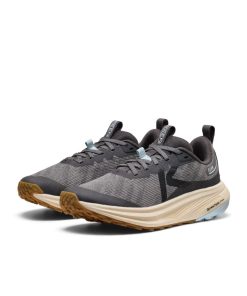 Alternative view of Women's Roam Trail Running Shoe  |  Magnet/Ballad Blue