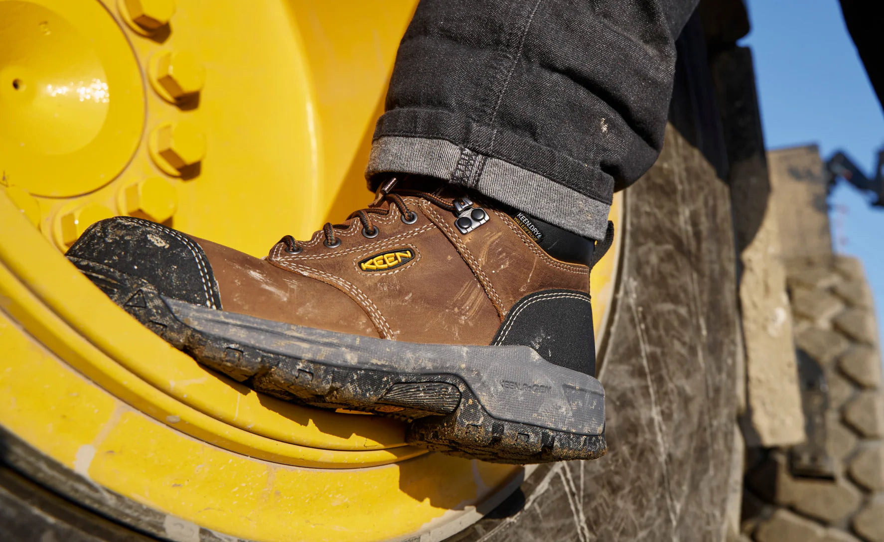 Women's Evanston 6 Waterproof Boot (Carbon Toe) | Bison/Black - Image 7