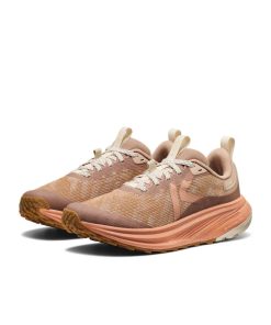 Alternative view of Women's Roam Trail Running Shoe  |  Warm Taupe/Cork