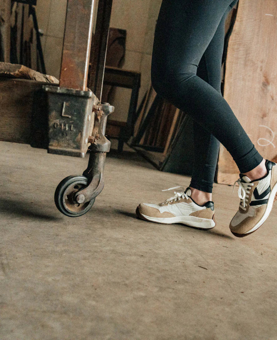 Women's KS86 Utility Work Sneaker (Carbon Toe) | Safari/Black - Image 8