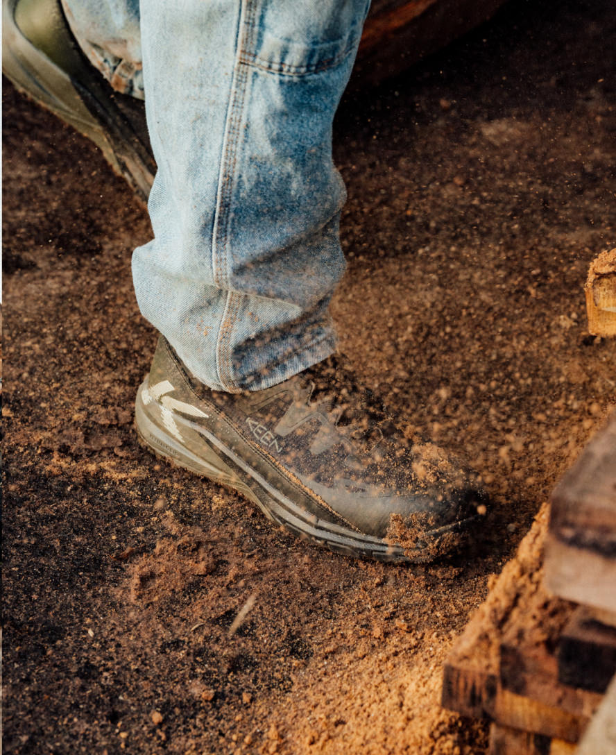 Men's Targhee Blur Waterproof Work Boot (Carbon Toe) | Forest Night/Black - Image 5