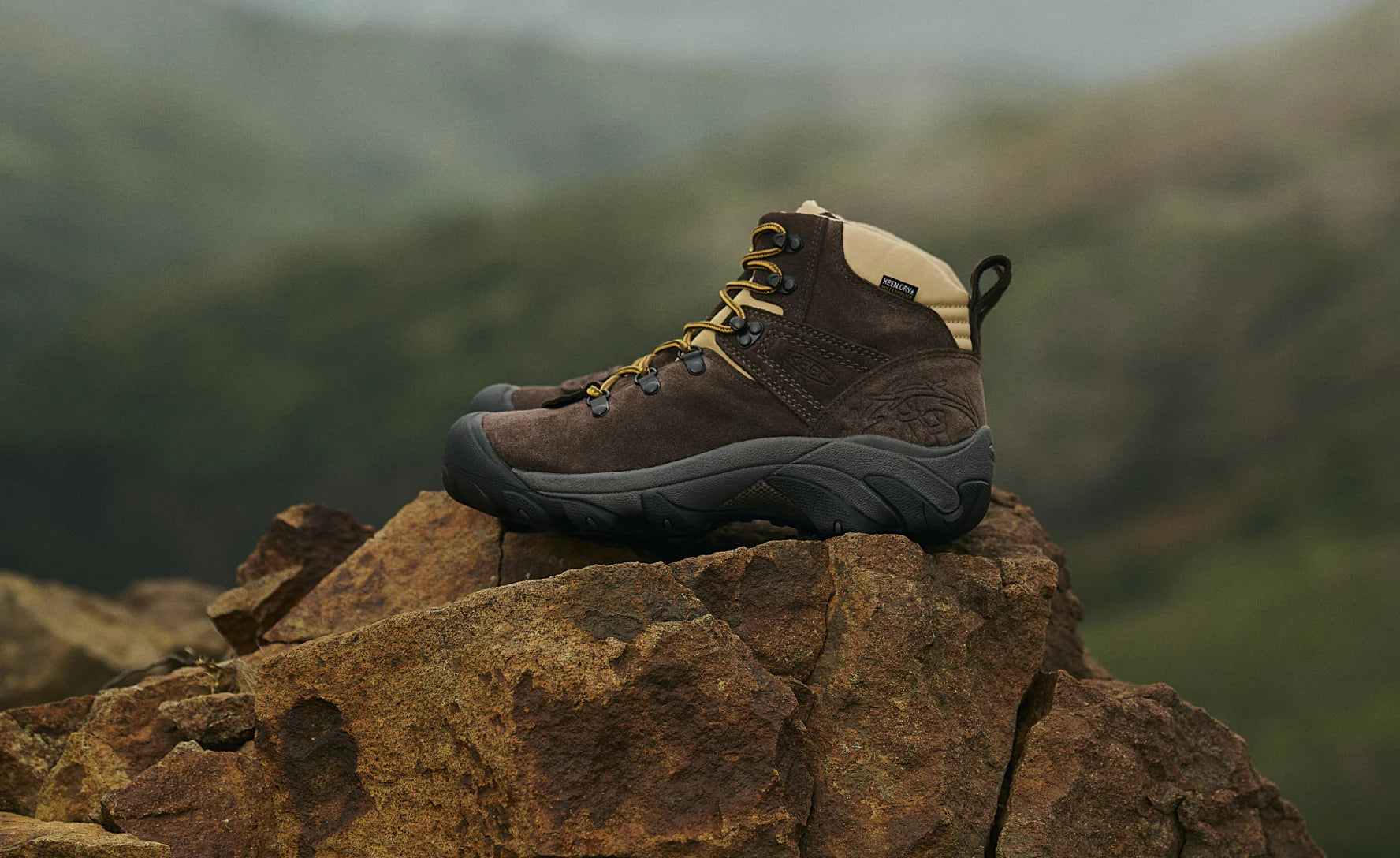 Women's Pyrenees Waterproof Hiking Boot x Mountain Research | Mountain Research Brown - Image 7